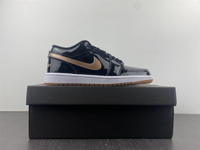air jordan 1 retro low black gold patent 554723-032
