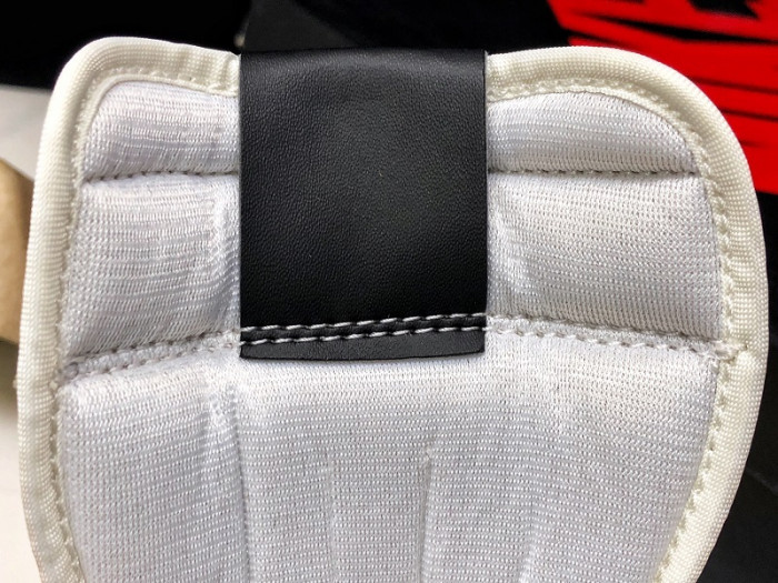 air jordan 1 rookie of the year 555088-700