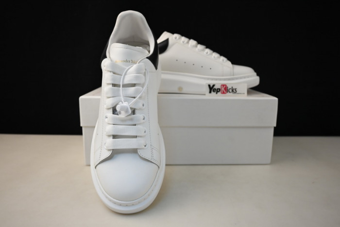 alexander mcqueen white black e1230