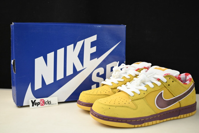 nike sb dunk low yellow lobster 313170-137