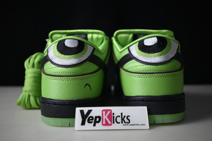the powerpuff girls x nike sb dunk low “buttercup” fz8319-300