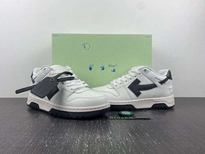 ow out of office lace-up sneakers ac3830-047