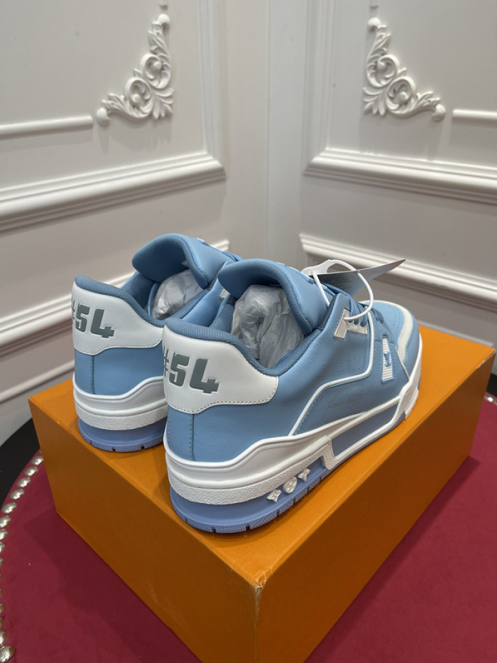 l0vt sneakers
