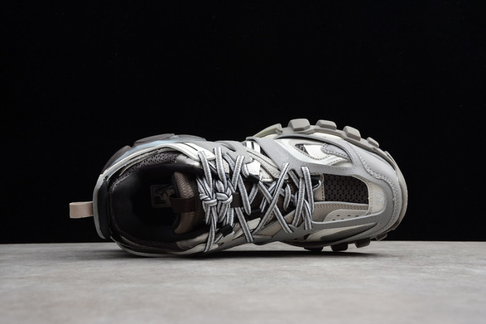 Ba*len*cia*ga track ecba8002884