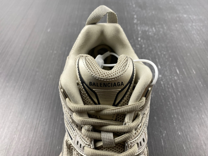 Ba*len*cia*ga x-pander w2rb5 0516