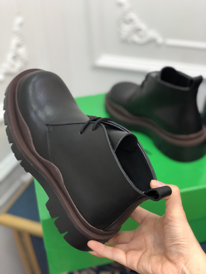 Bo*te*ga ve*ne*ta bv020