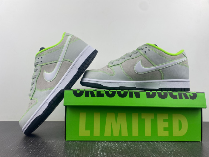 nike dunk low university of oregon pe fq7260-001