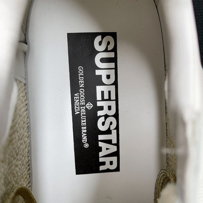 golden goose S*per-star sneaker gg02