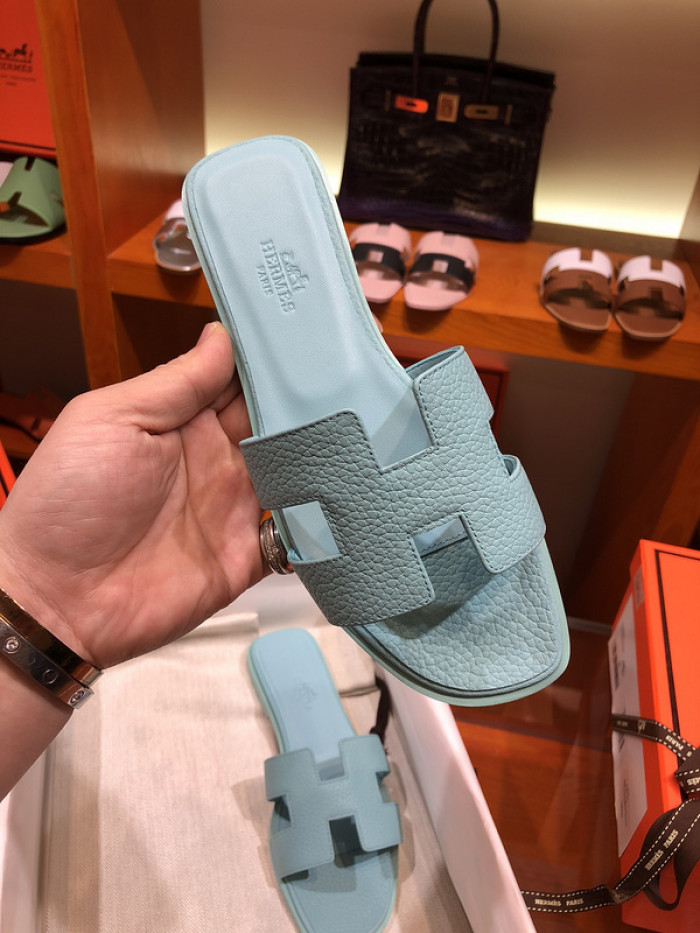 H**mes slippers h066