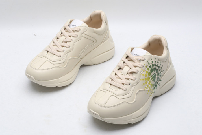 g*u*i ace embroidered low-top sneaker e2294