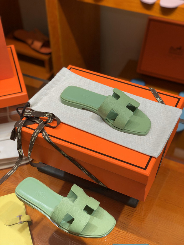 H**mes slippers h065