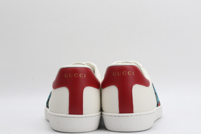 g*u*i ace embroidered low-top sneaker g095