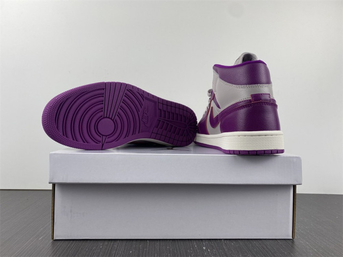 air jordan 1 mid magenta bq6472-501
