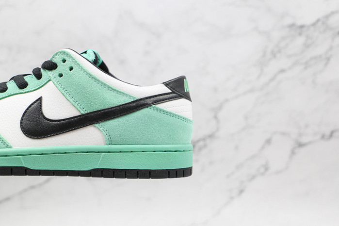 nike sb dunk low sea crystal 819674-301