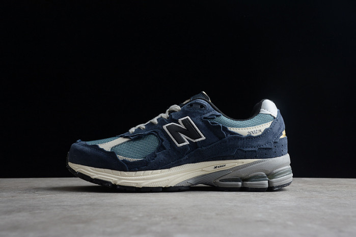 new balance 2002r protection dark navy m2002rdf