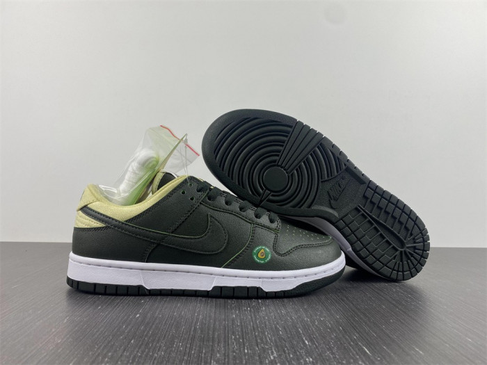 nike dunk low avocado dm7606-300