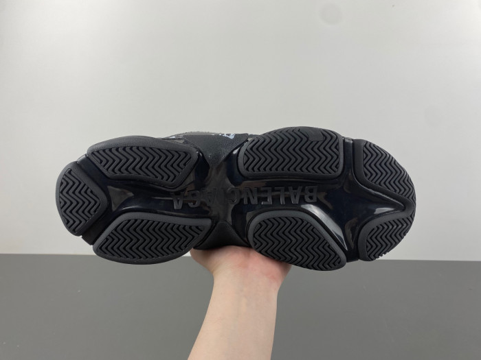 Ba*len*cia*ga triple s sneaker 536737 w2fay 9017