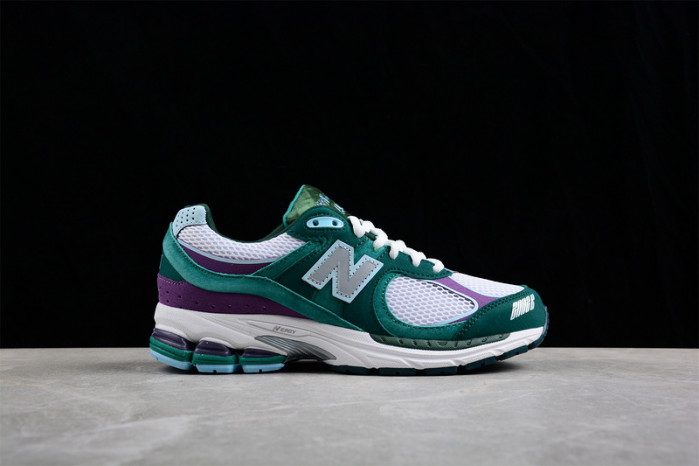 new balance 2002r up there backyard legends m2002rut