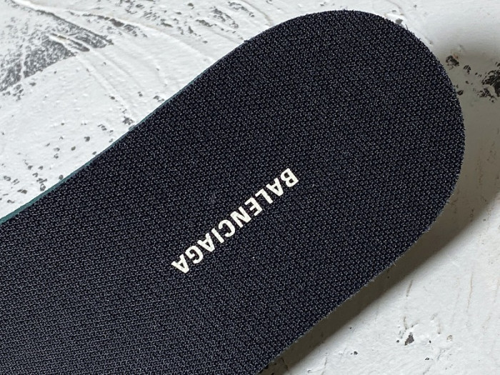 Ba*len*cia*ga speed trainer sneakers letter bottom wt-9038