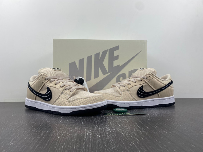 nike sb dunk low albino & preto fd2627-200