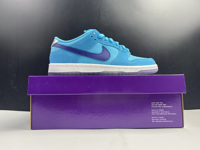 nike dunk&nbsp sb low “blue fury” bq6817-400