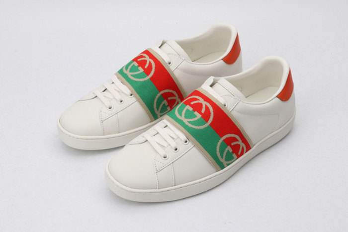 g*u*i ace embroidered low-top sneaker e2324