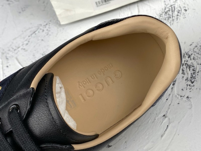 g*u*i ace embroidered low-top sneaker e2272