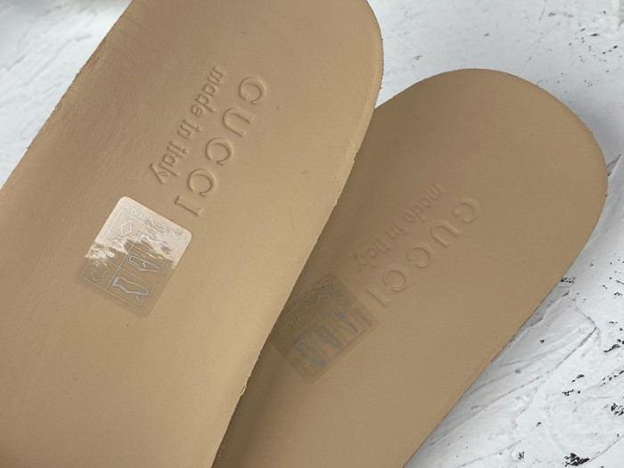 g*u*i ace embroidered low-top sneaker e2272