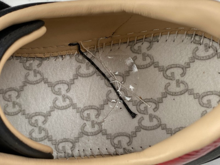 g*u*i ace embroidered low-top sneaker e2272