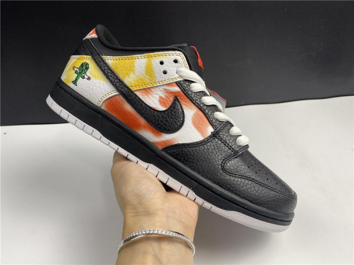 nike sb dunk low“raygun” bq6832-001