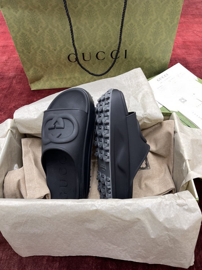 g*u*i sandals d06669