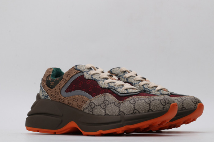 g*u*i ace embroidered low-top sneaker e231211