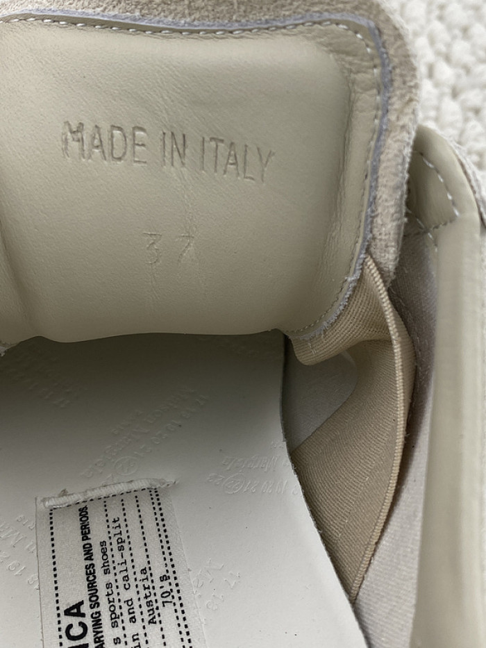 ma*s*n Ma*i*la sneakers