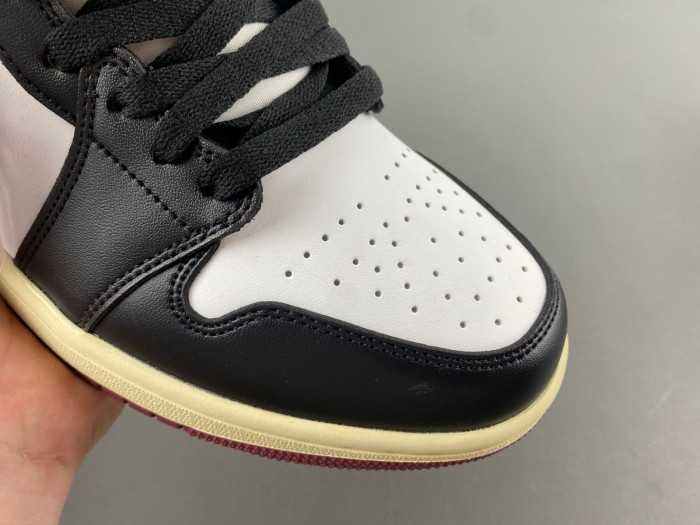 air jordan 1 mid wmns “bordeaux” fq7818-101