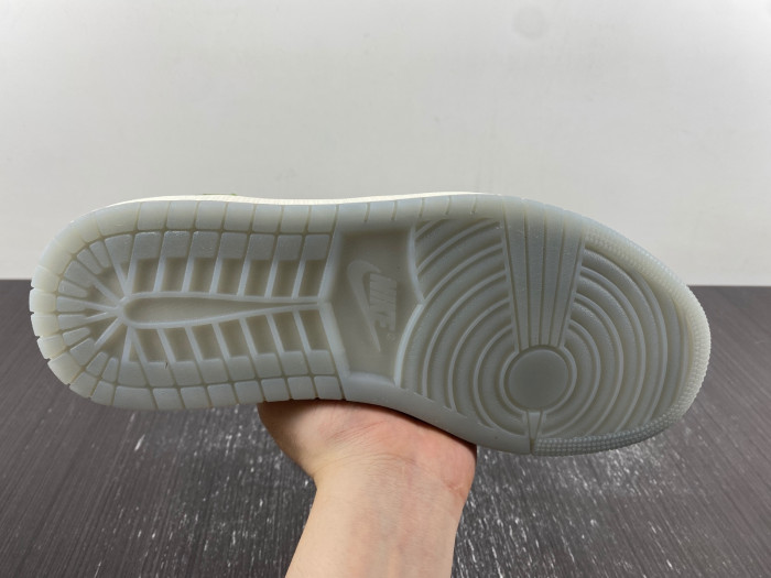 air jordan 1 low og “year of the dragon” fn3727-100