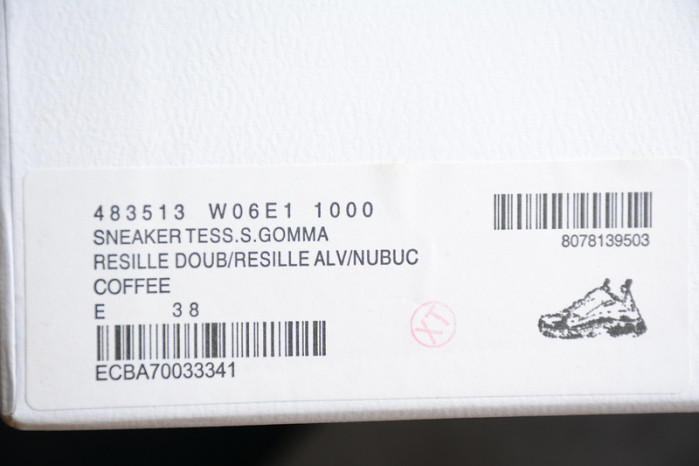 Ba*len*cia*ga triple s w09o5 9032