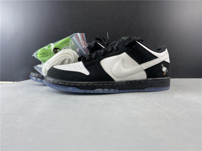nike sb dunk low pro og ''panda pigeon'' bv1310-013