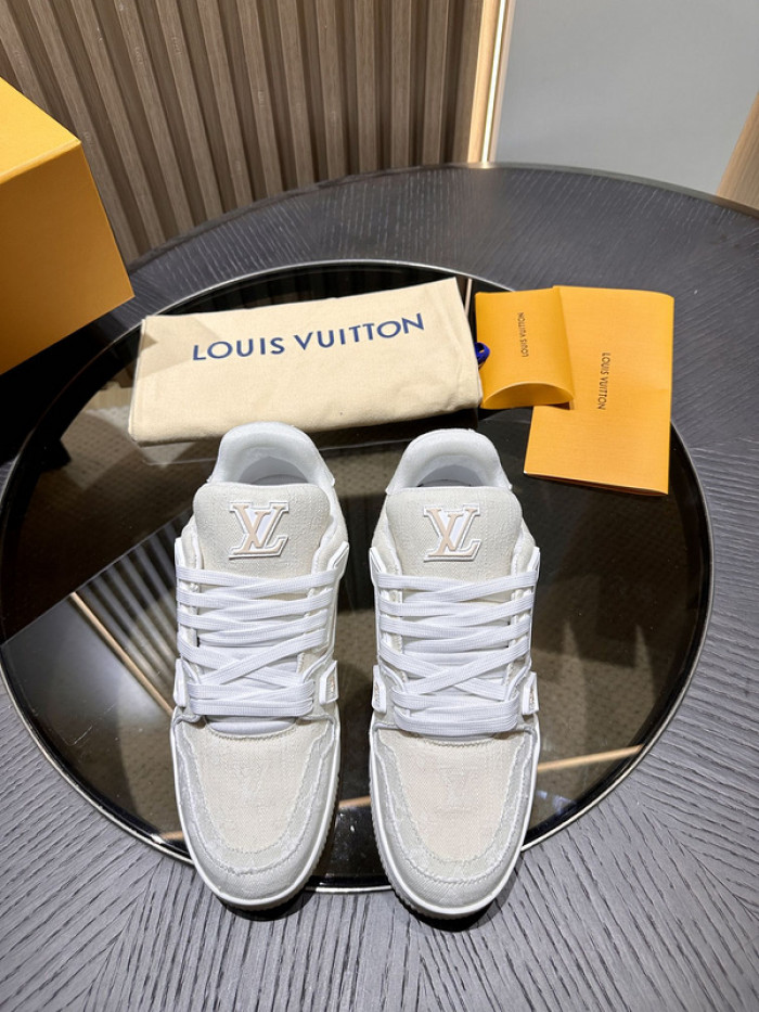 l0vt sneakers
