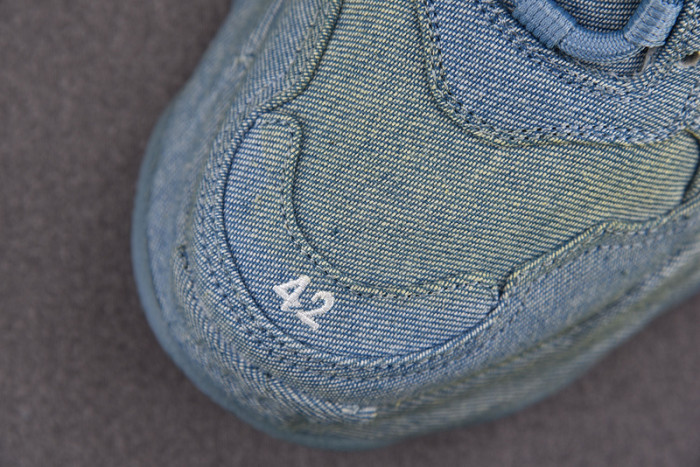 Ba*len*cia*ga triple s sneaker