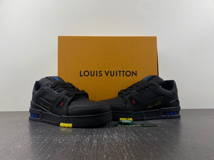 l0vt sneakers