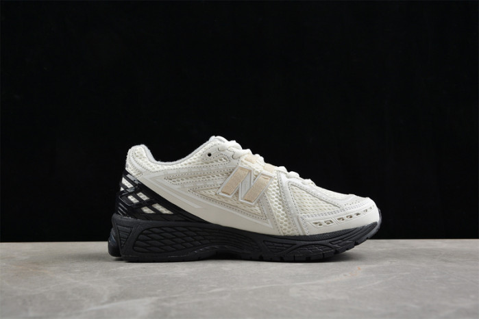 new balance m1906rco