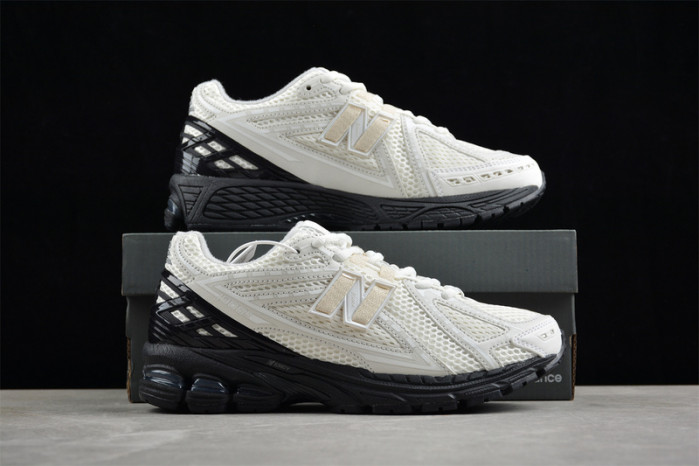 new balance m1906rco