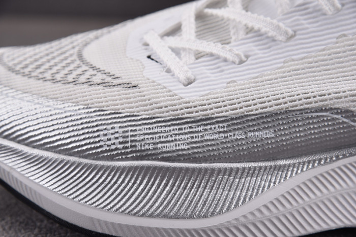 nike zoomx vaporfly next% 2 cu4111-100