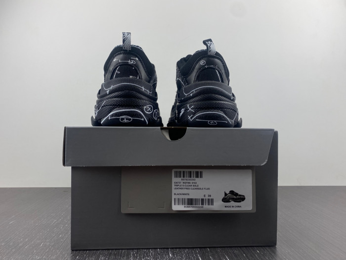 Ba*len*cia*ga triple s sneaker w2fw6 0102