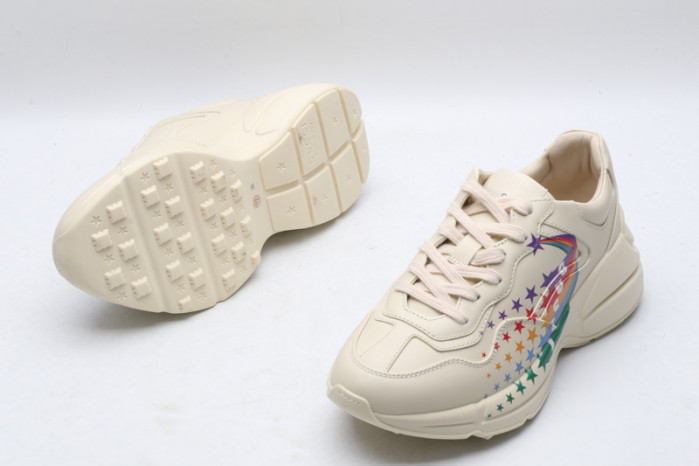 g*u*i ace embroidered low-top sneaker e2297