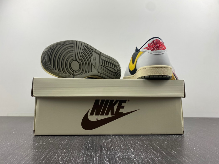 air jordan 1 low travis scott dm7866-982