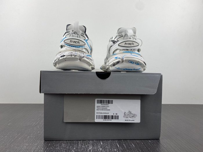 Ba*len*cia*ga track w3sra 9014