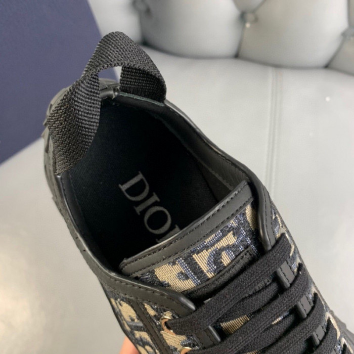 D*or b28 sneaker d0210