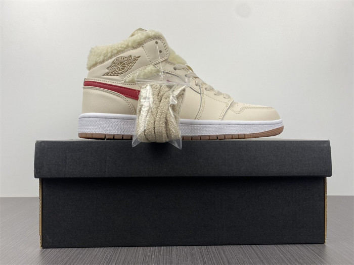 air jordan 1 mid fleece pearl white do2207-264