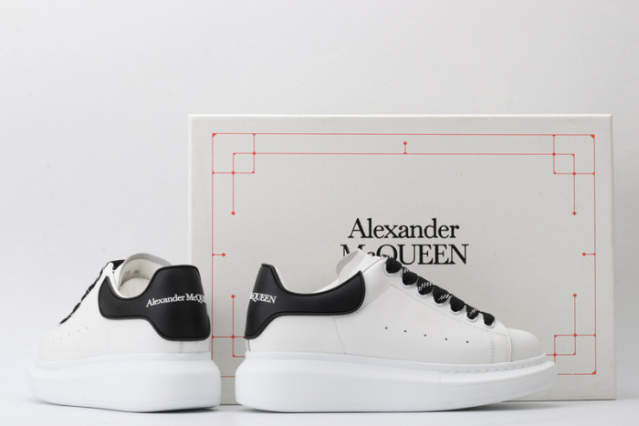alexander mcqueen e2555